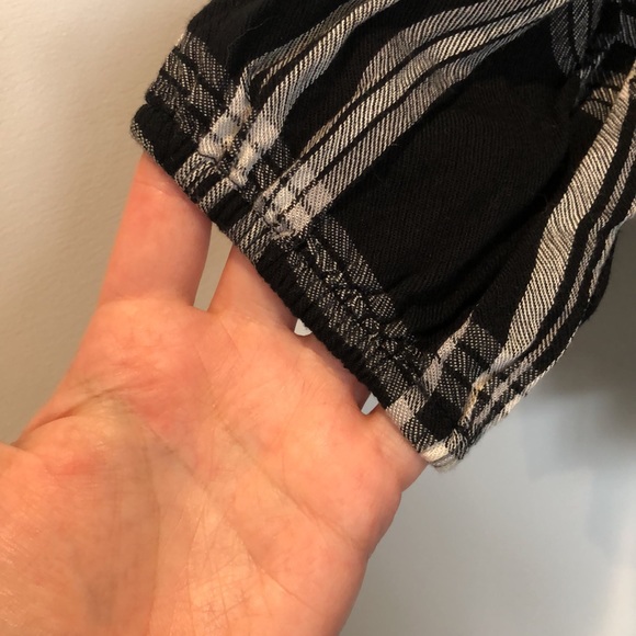 Black and White Stripe Shirt - Picture 3 of 7